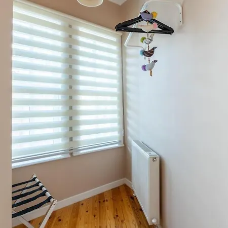 New Gorgeous Modern House 3bd2bath! #335 * Estambul